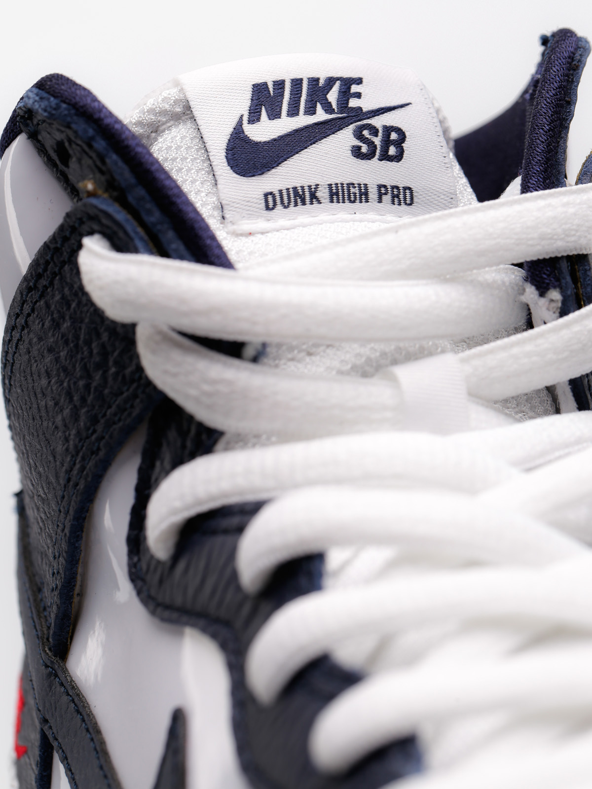 Nike SB Topánky Sb Zoom Dunk High Pro (obsidian/obsidian white university red)