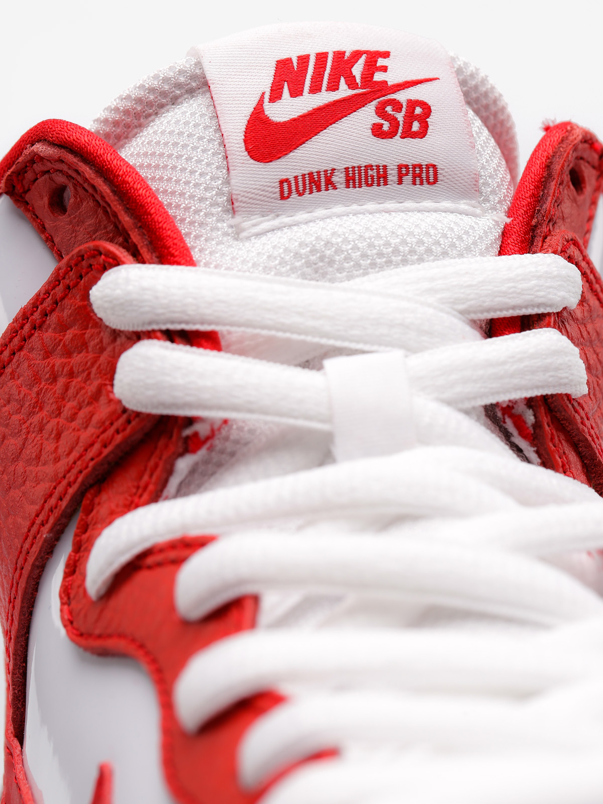 Nike SB Topánky Sb Zoom Dunk High Pro (university red/university red white)