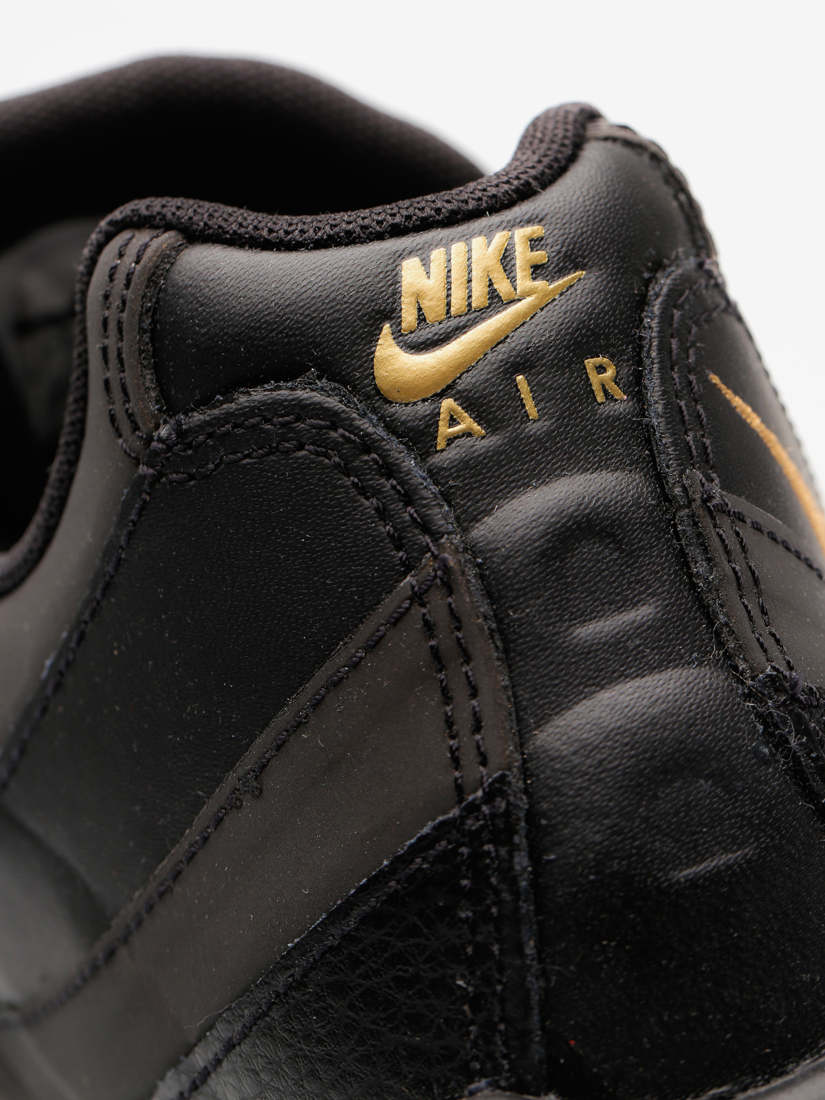 Topánky Nike Air Max 95 Premium Se (black/metallic gold)