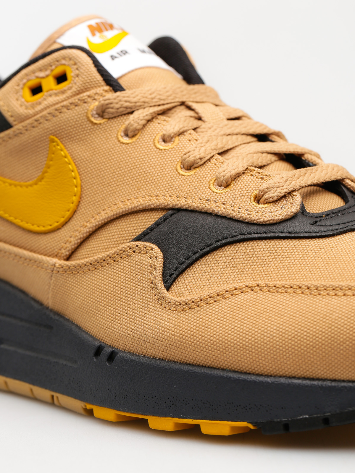 nike air max 1 premium elemental gold/mineral yellow