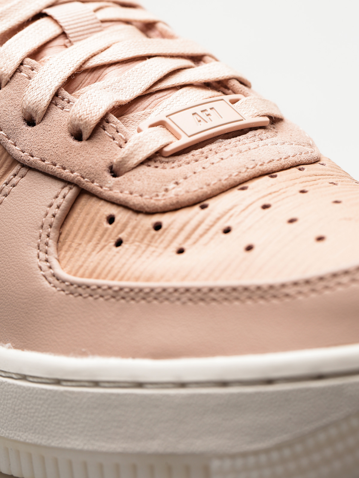 Topánky Nike Air Force 1 07 Lux Wmn (particle beige/particle beige)