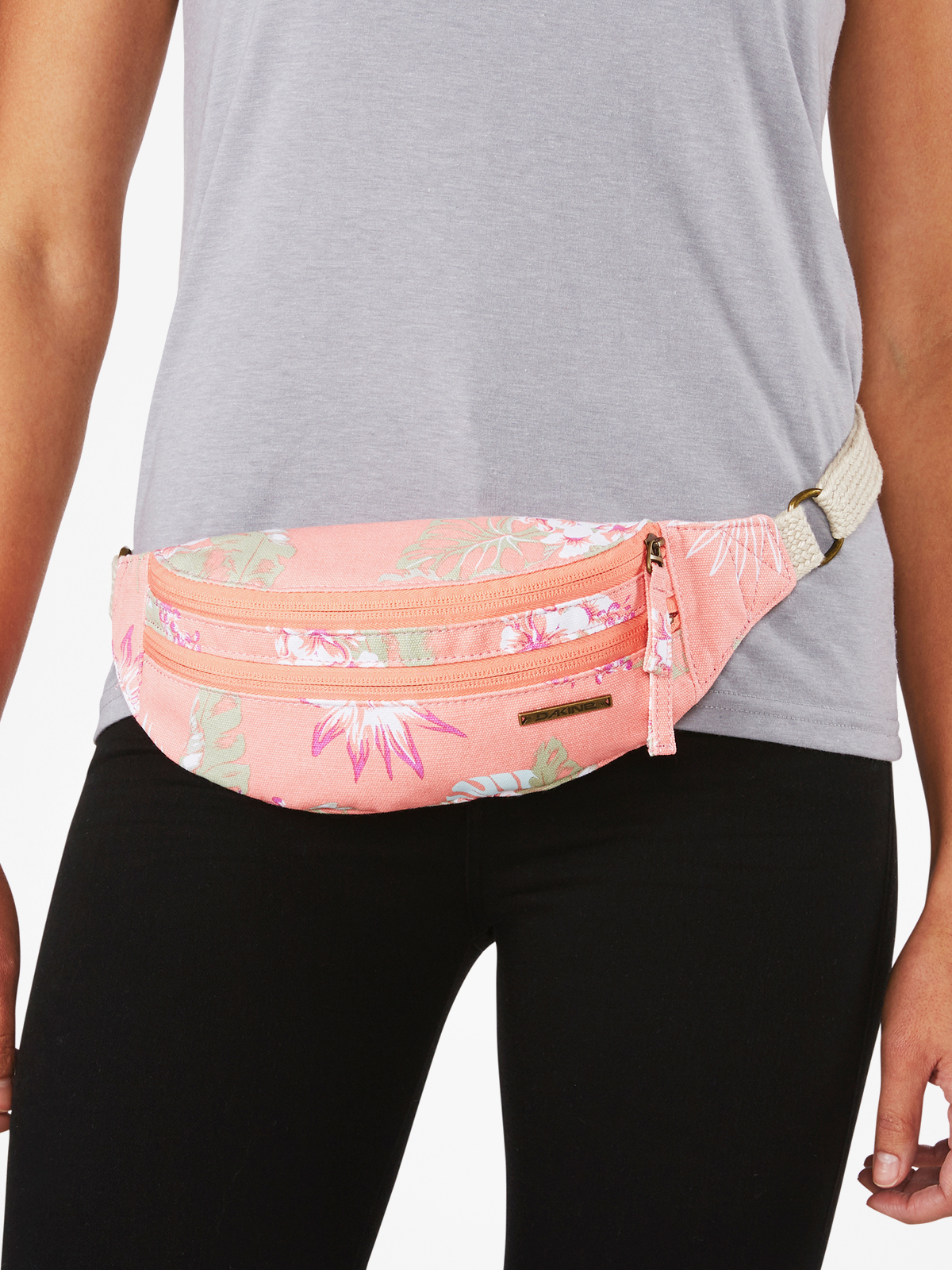  Ĺadvinka Dakine Gigi Wmn (waikiki canvas)