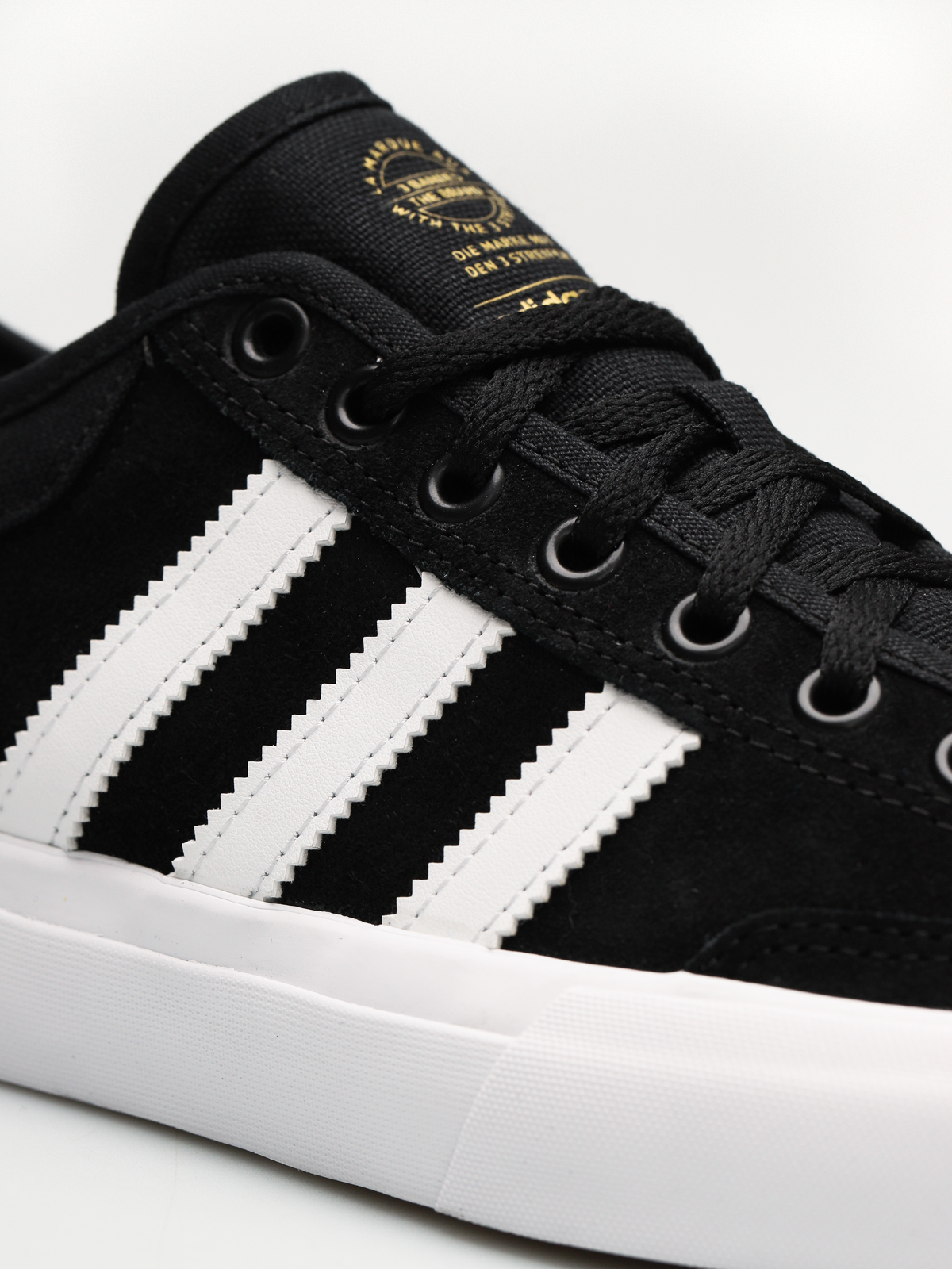 Topánky adidas Matchcourt (core black/ftwr white/ftwr white)