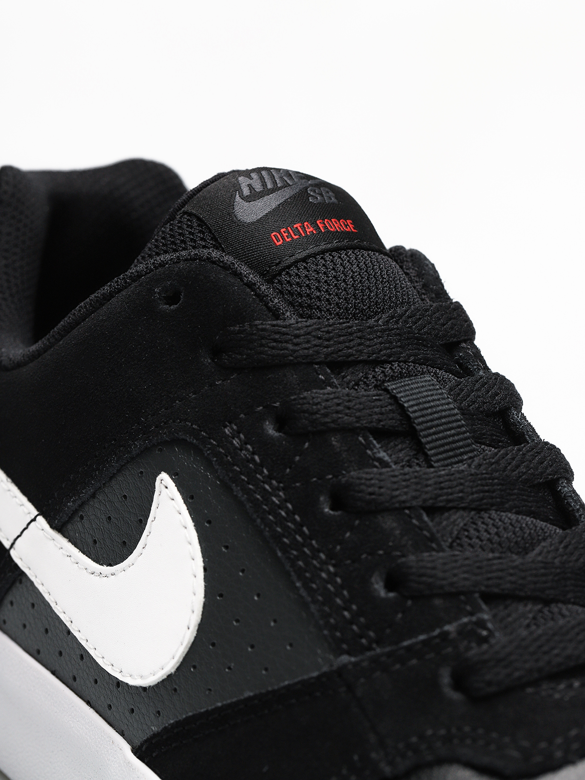 Topánky Nike SB Sb Delta Force Vulc (black/white habanero red)