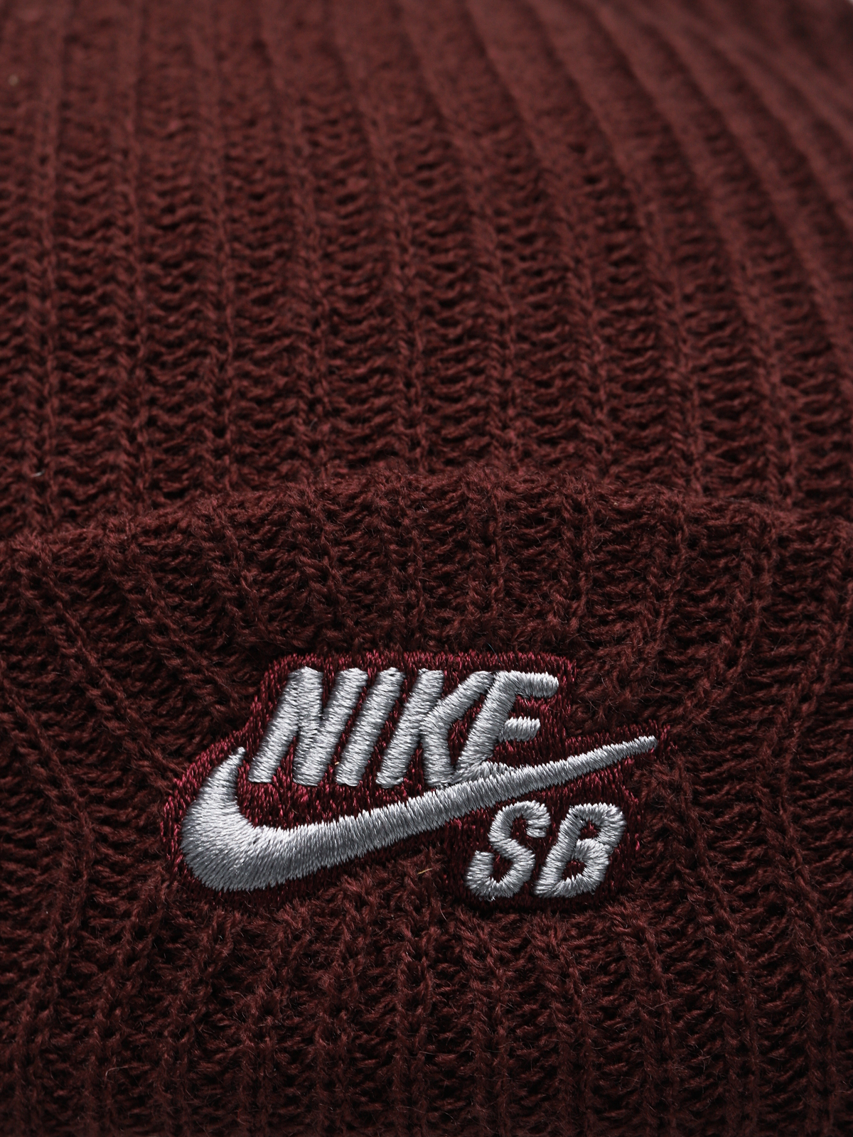 nike sb beanie burgundy