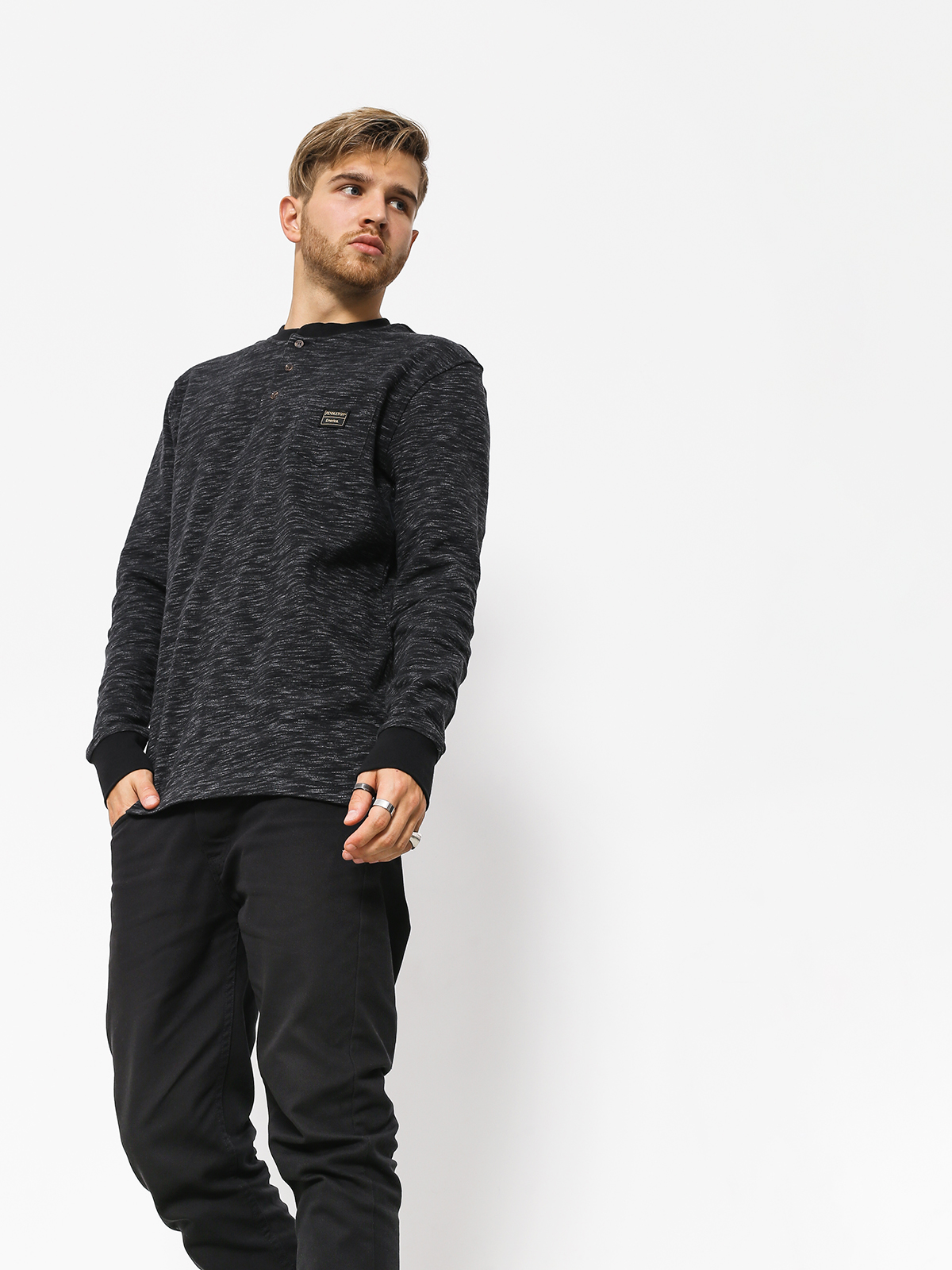 Triko Emerica Pendleton Henley Ls (black)